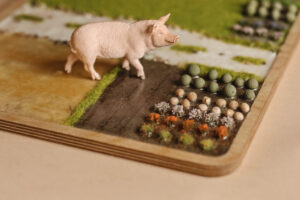 Makieta sensoryczna Farma dla dzieci do zabaw tematycznych figurkami