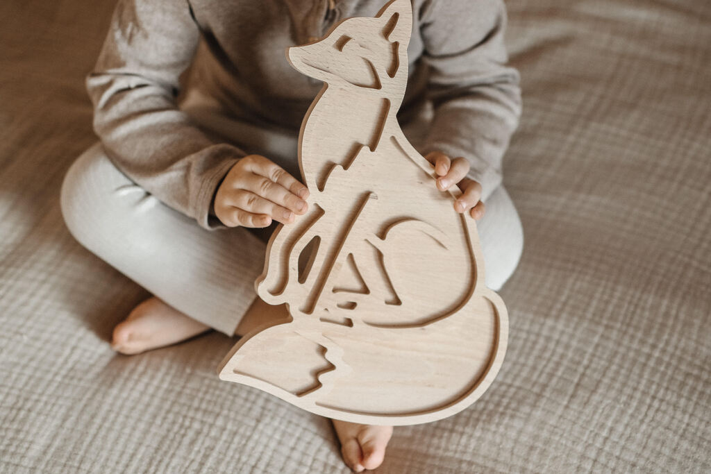 Drewniana wysypywanka Lis