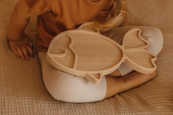 drewniana sensoryczna wysypywanka ryba